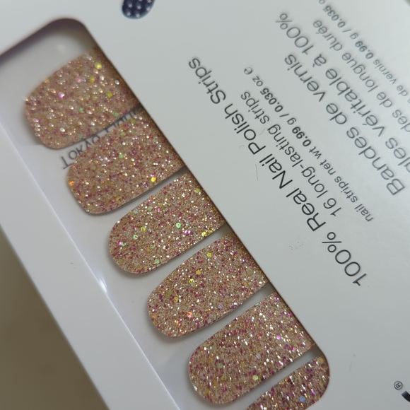 Color Street Nail Polish strips - Tokyo Lights - Picture 4 of 6